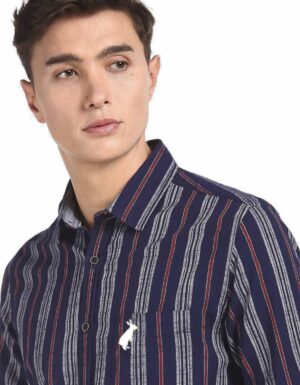 Rabbit be bold men’s casual strip shirt